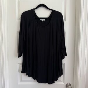 Green Envelope Black Tunic Top